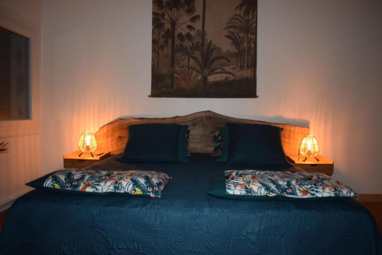 Domaine La Tuilerie Bed & Breakfast Guitres Exterior photo